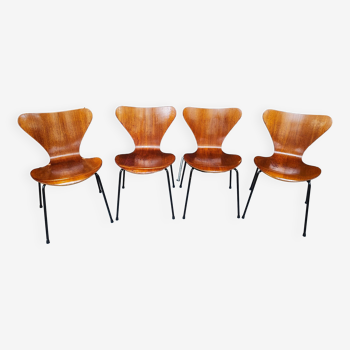 4 Butterfly chairs 3107 Arne Jacobsen 1971