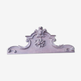 Fronton d'armoire en bois