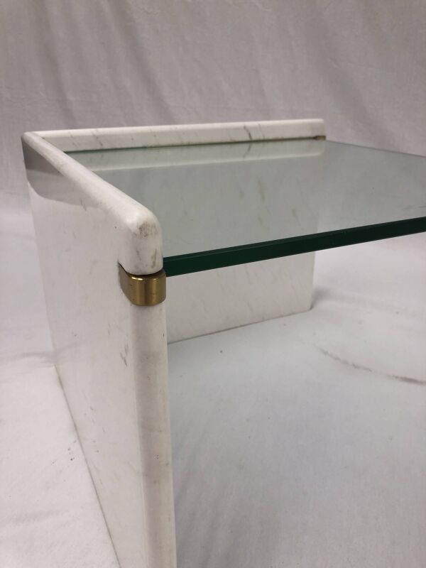 Ensemble de tables d'appoint italiennes, marbre et verre