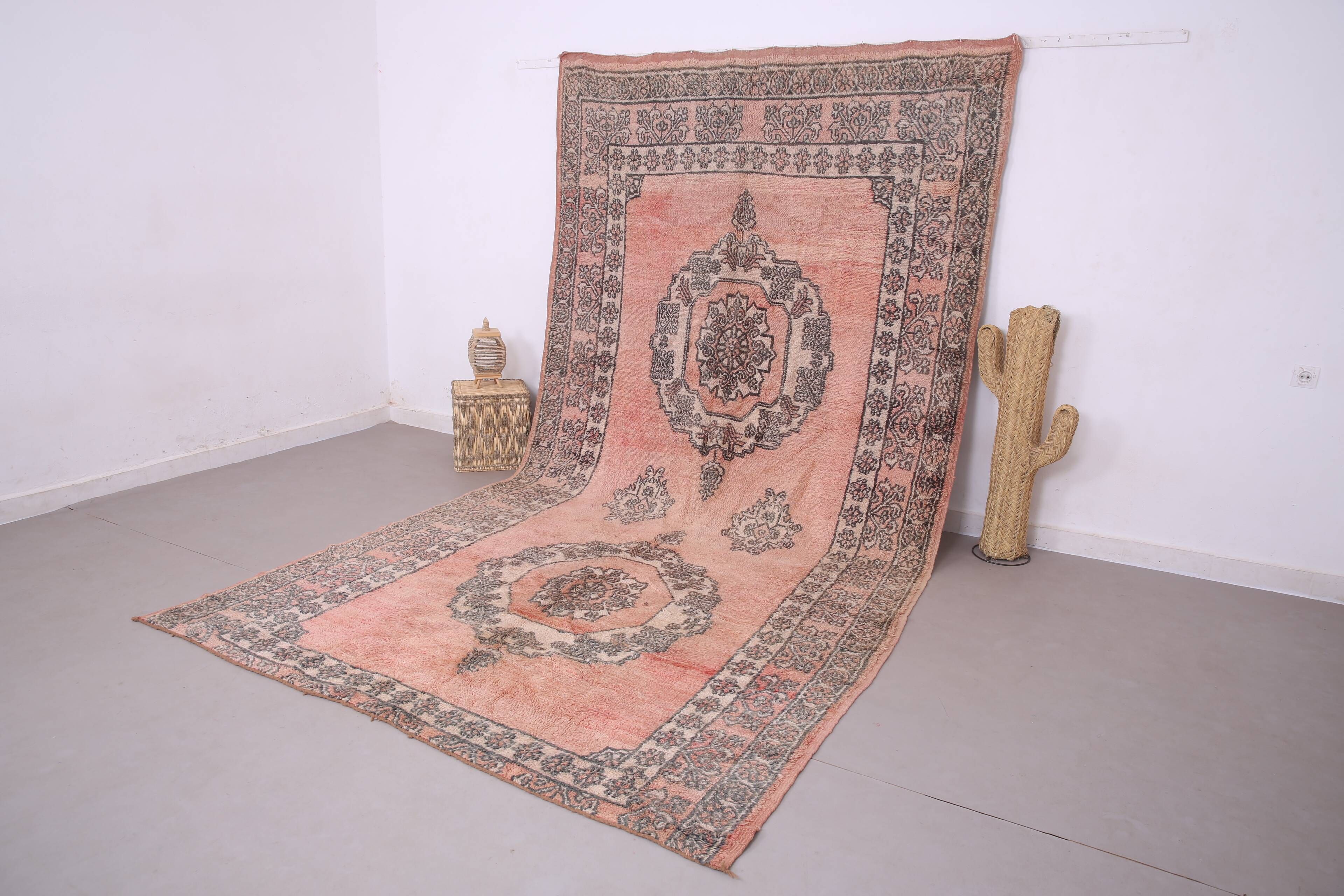 Tapis berbère en laine vintage marocain rose grand 212 x 394 cm, tapis fait main