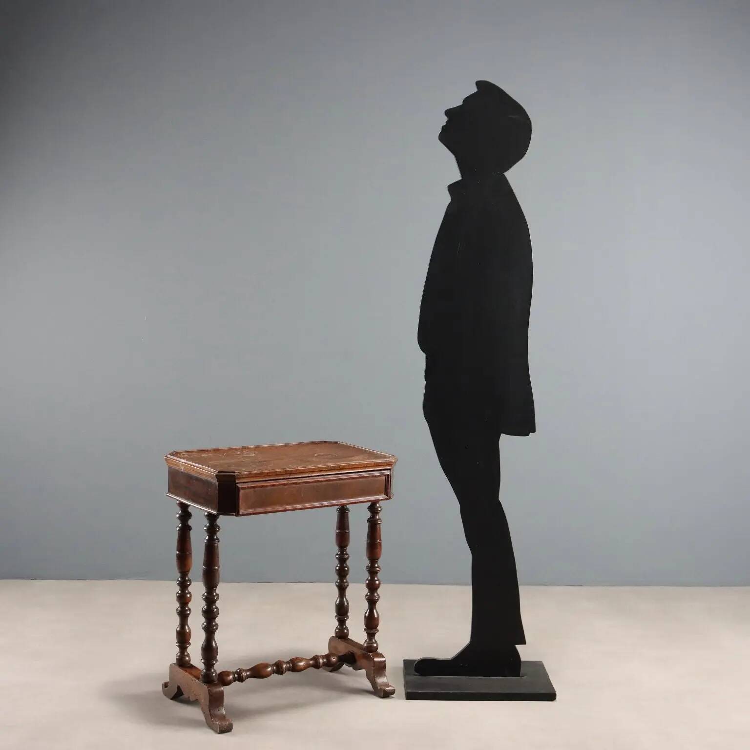 Antique walnut sewing table with drawer, Italy, mid-19th century.