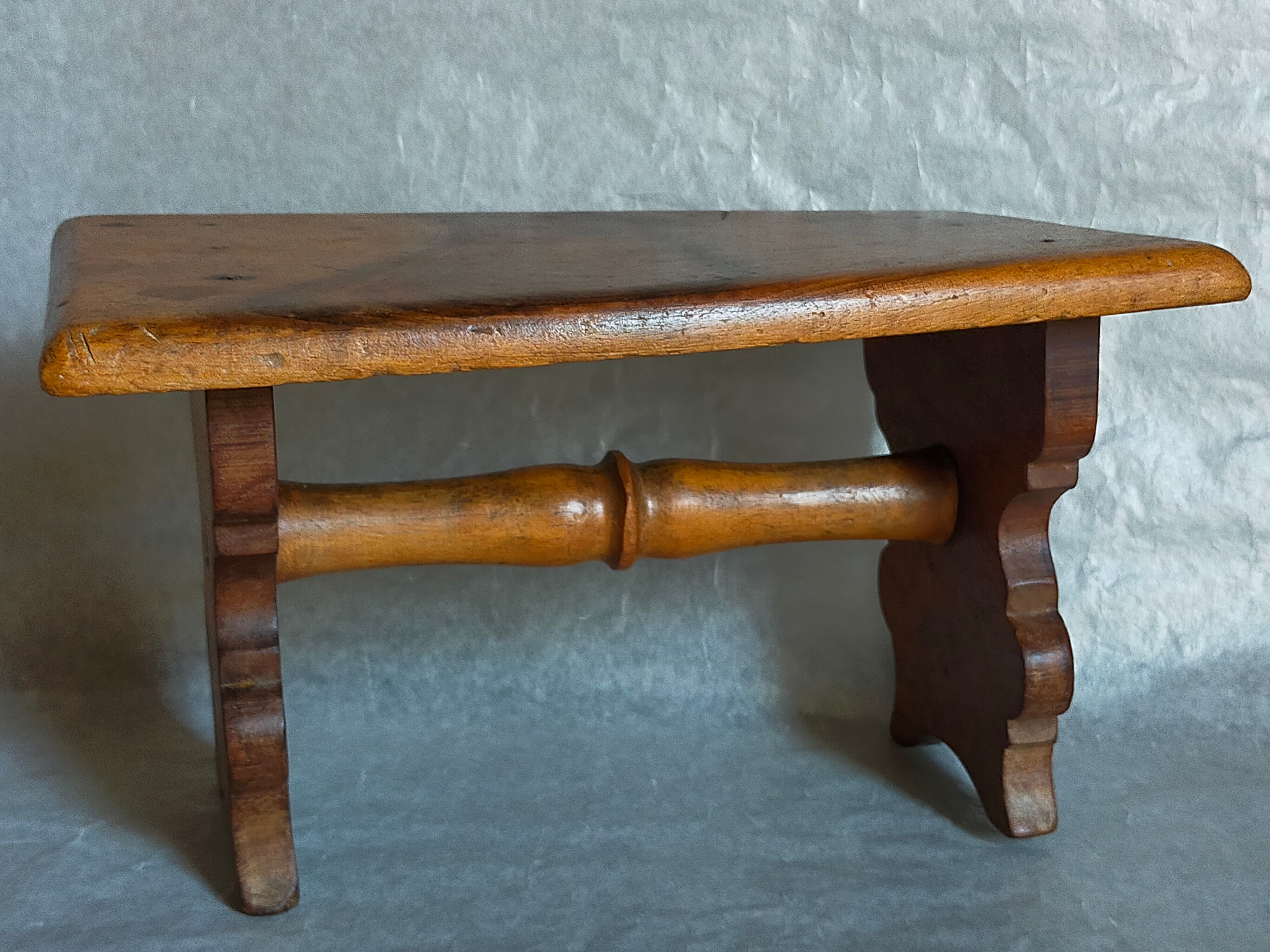Footrest stool made of old wood