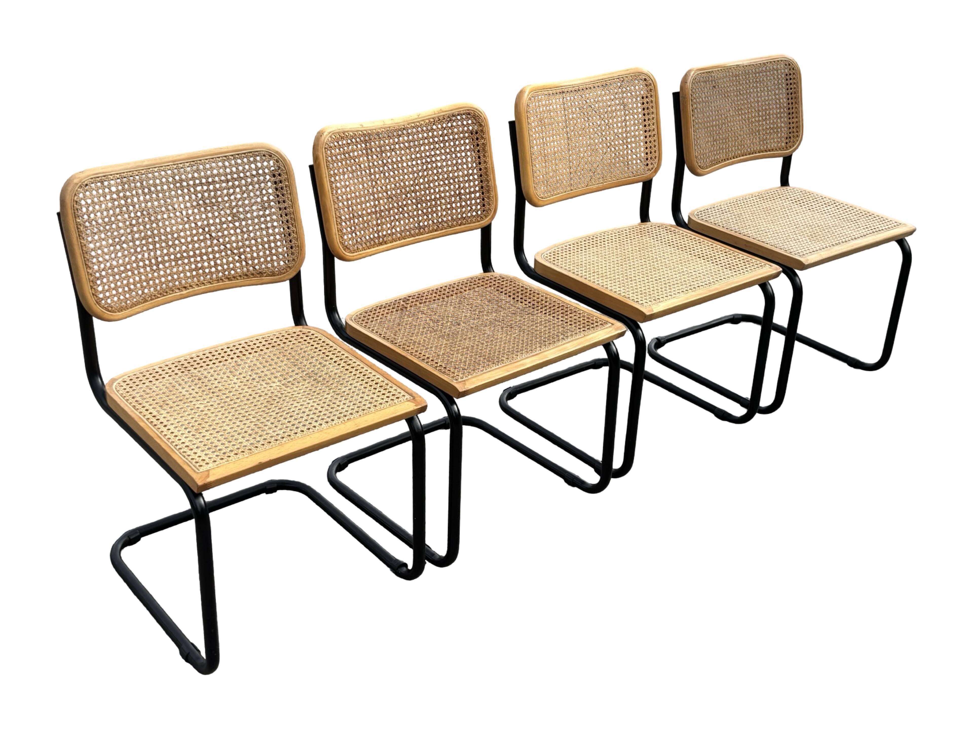 Set of 4 chairs Cesca B32 designed by Marcel Breuer design black frame
