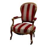Napoleon III armchair from the end of the 19th century in walnut