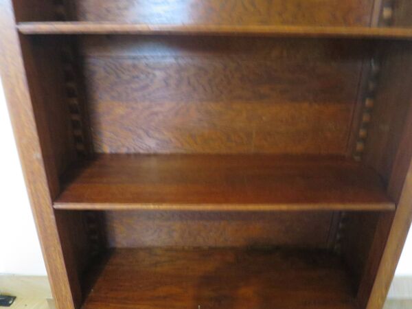 Bibus 3 niveau -chêne - 3 niveaux -Tablettes ajustables -Style Louis XV