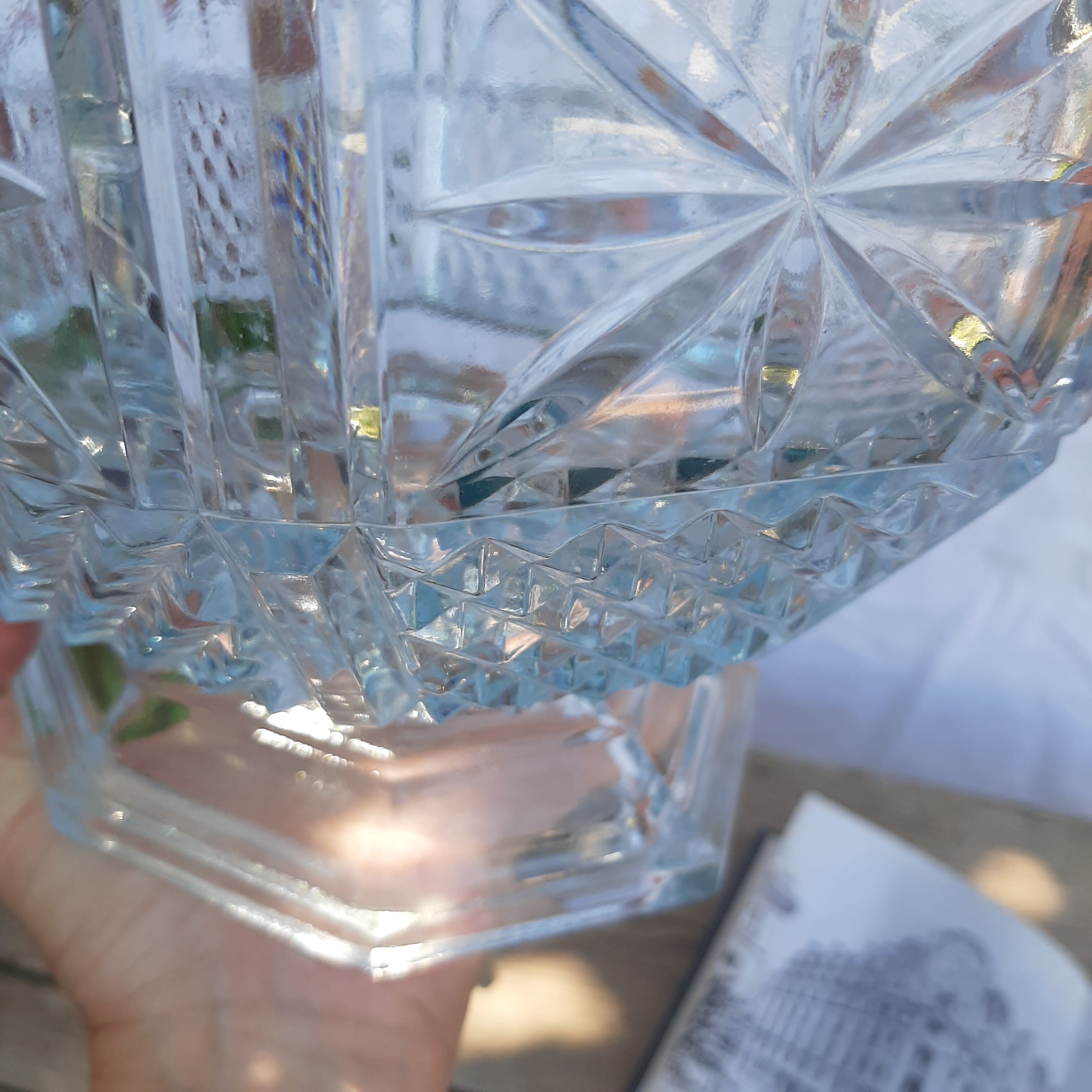 Coupe à fruits sur pied en cristal