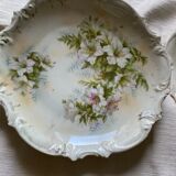Lot of two decorative plates