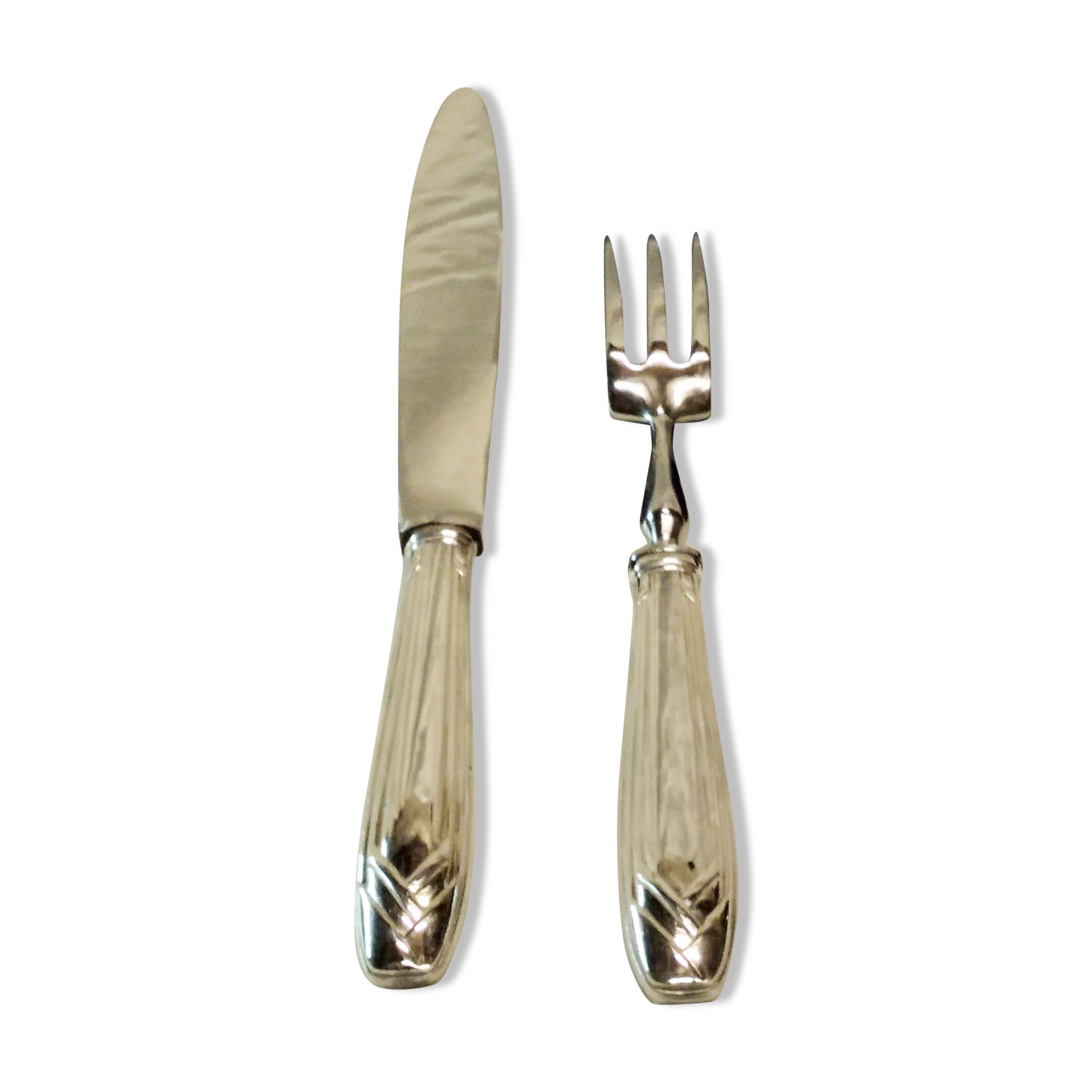 Service to cut art deco meat