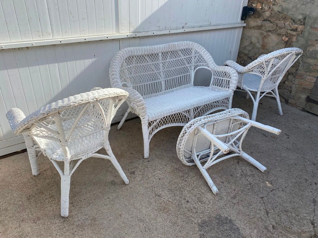 White rattan lounge set 2 armchairs and 1 bench 1 vintage coffee table from the 70s