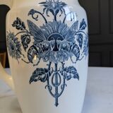 Pichet Longchamp 19th century