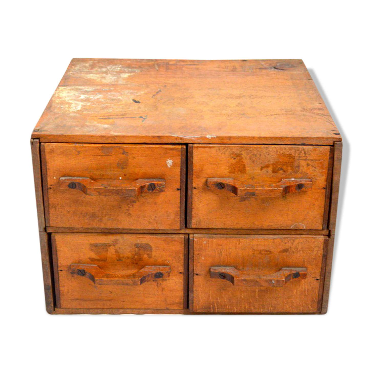 Furniture store plugs