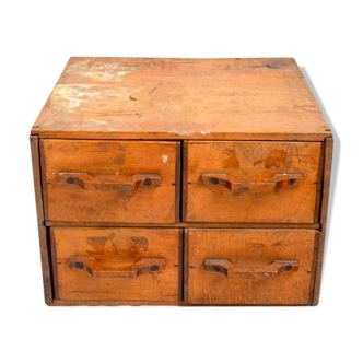 Meuble range fiches