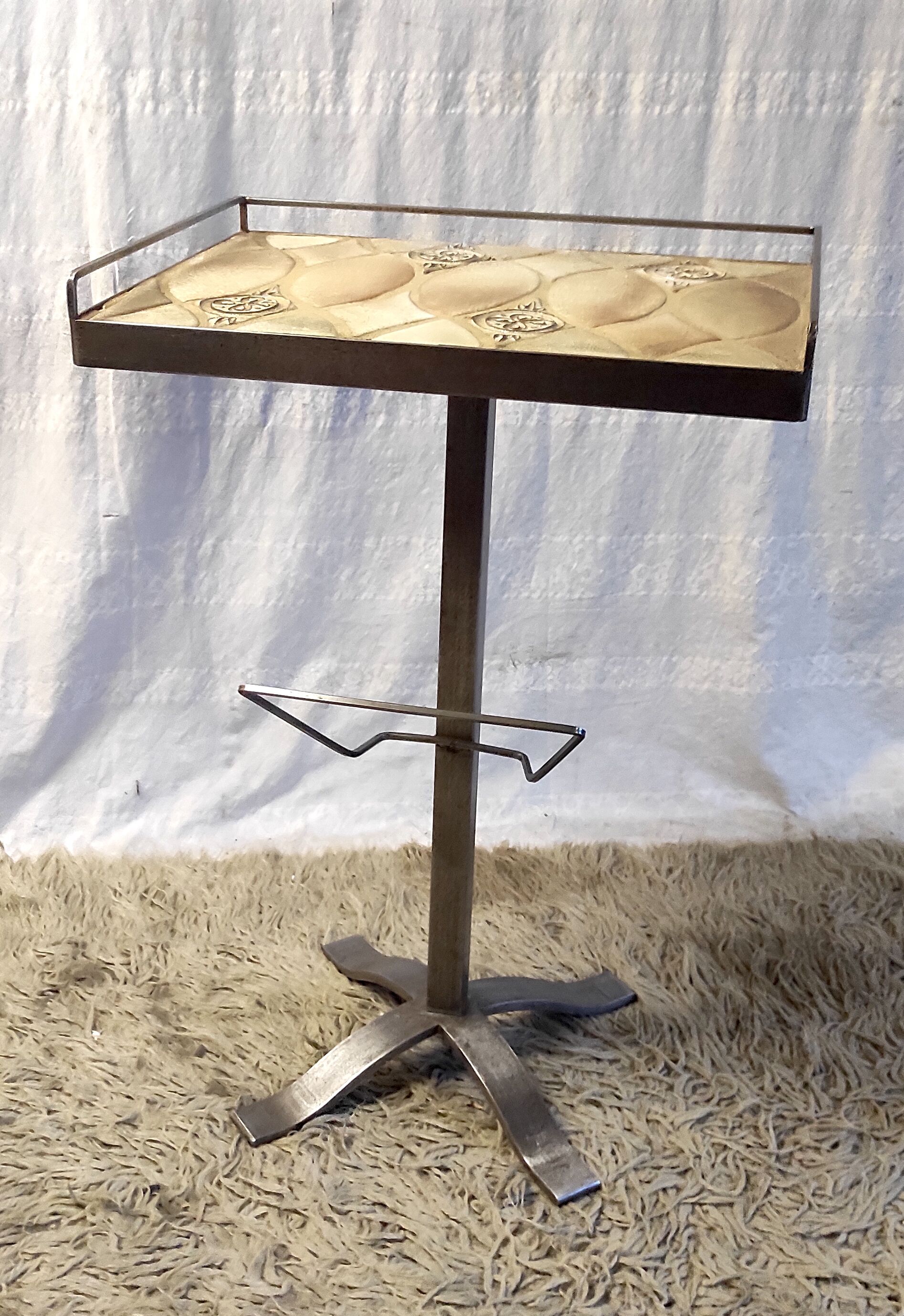 Steel and ceramic side table 70s