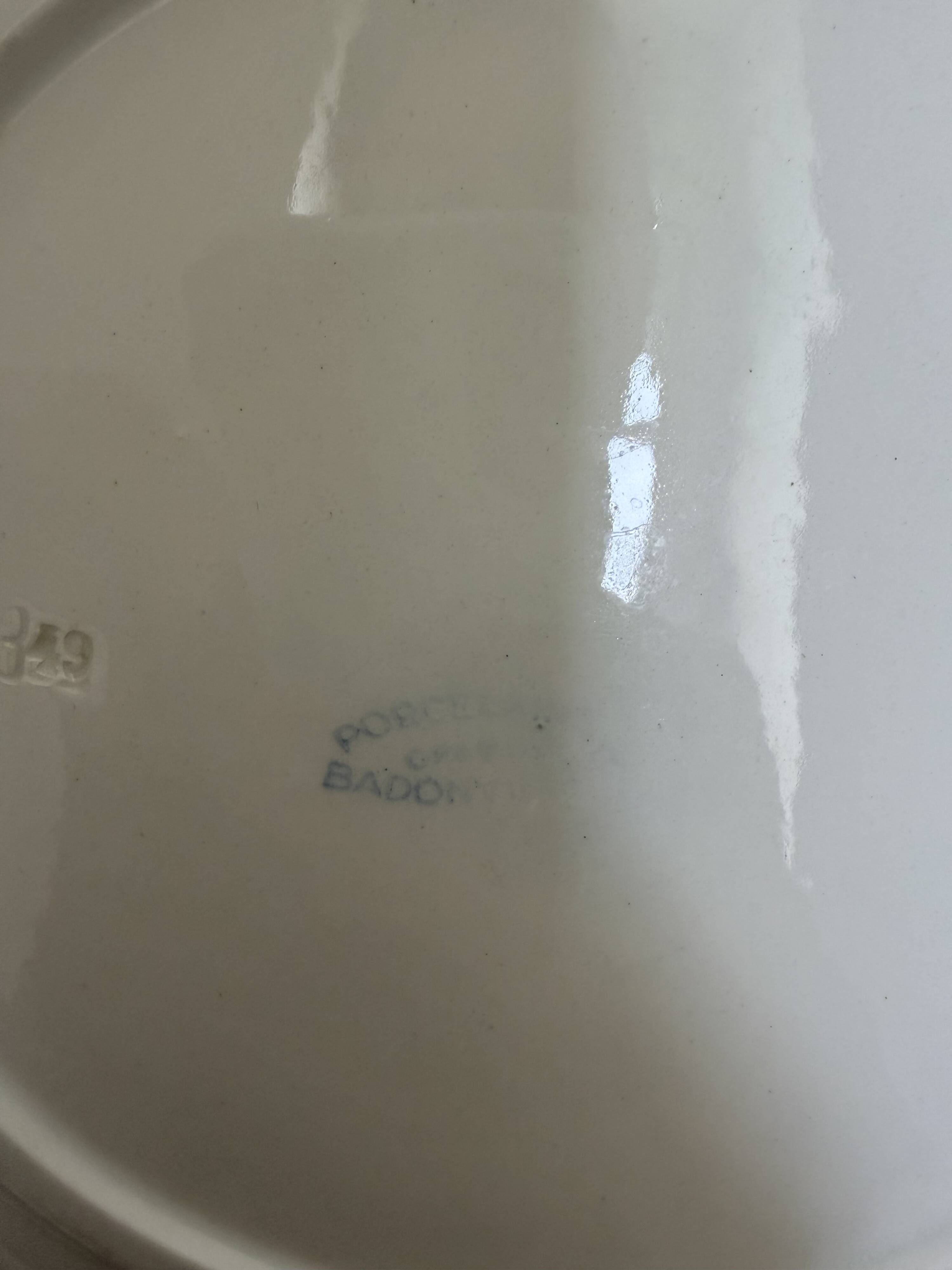Plat de service rond et creux Badonviller 210396