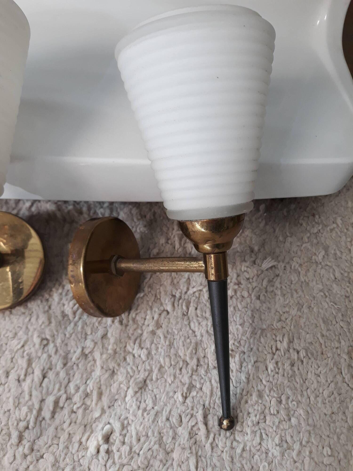 Pair of brass and opaline wall lamps from the 50/60