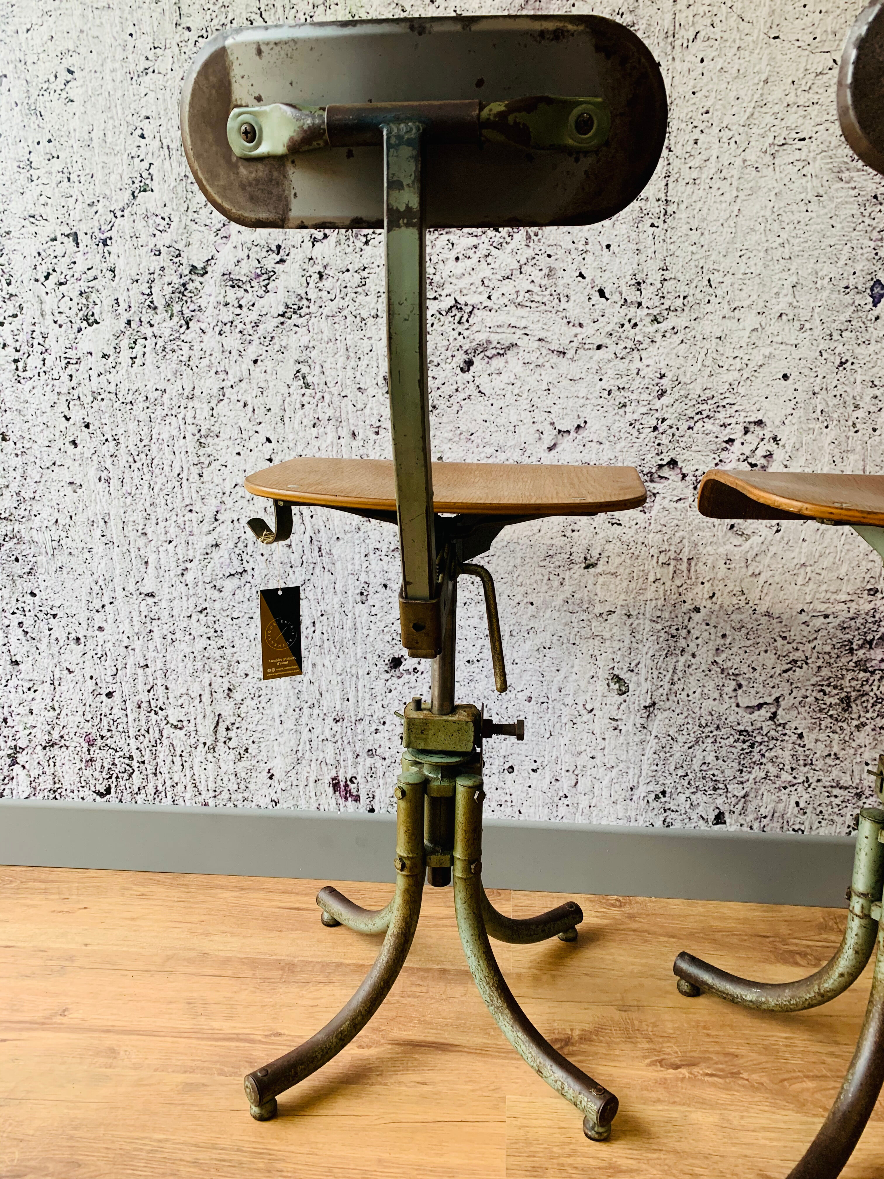 Biénaise industrial chairs