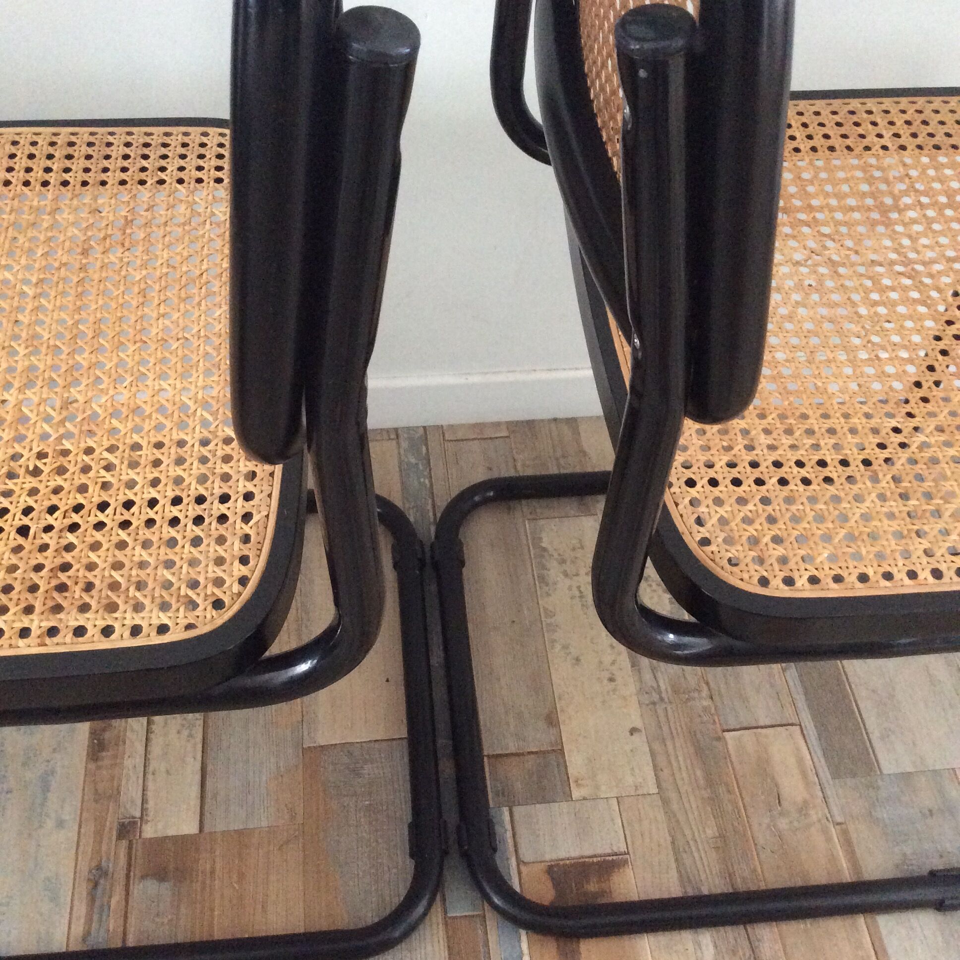 Pair of chairs Marcel Breuer Cesca S32