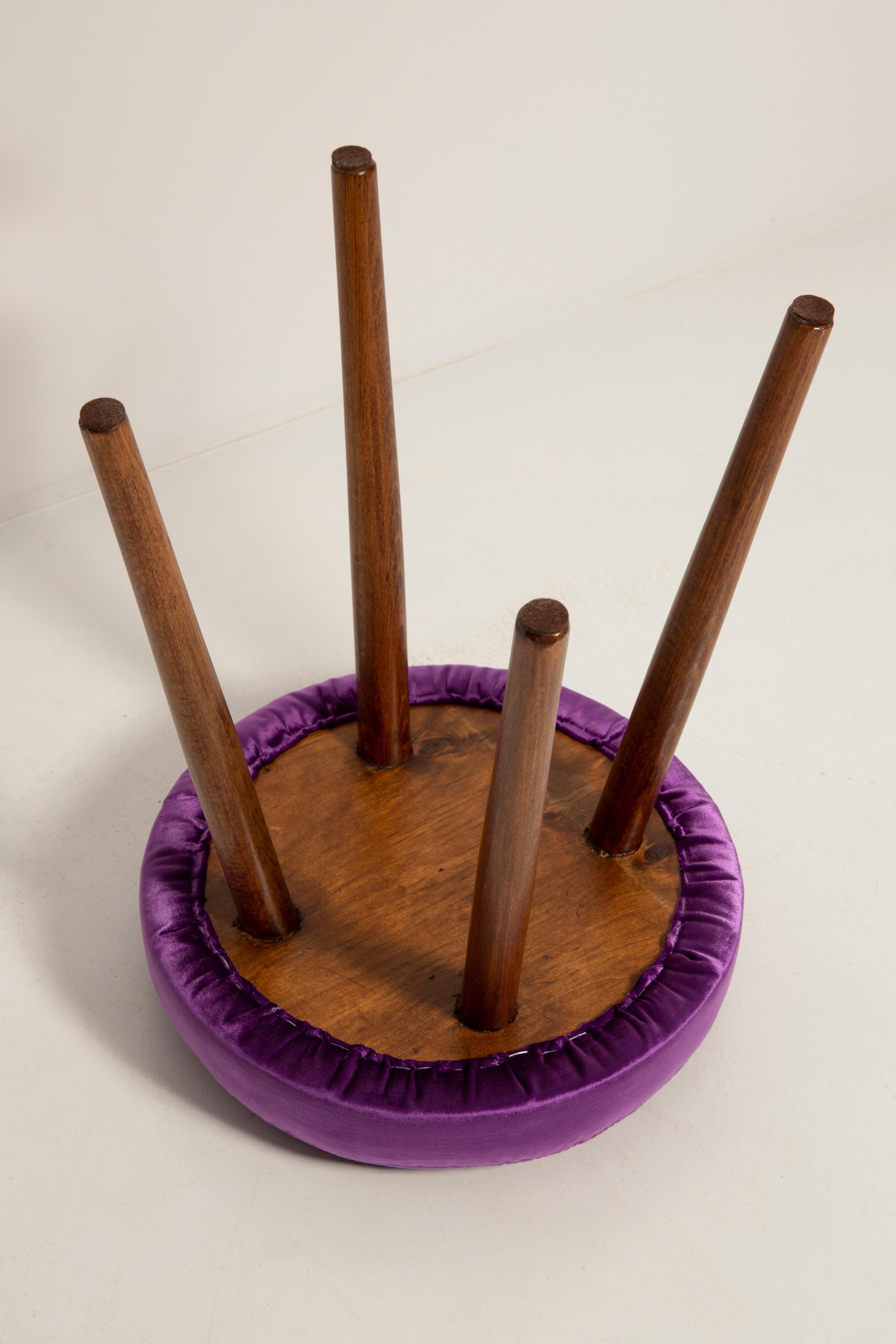 Mid-century shiny purple velvet stool, Europe, 1960s