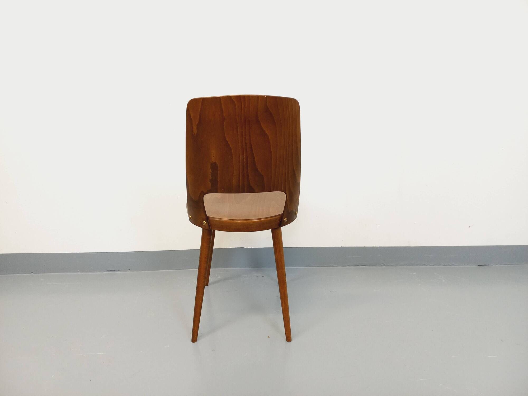 Chaise Mondor vintage de marque Baumann en bois des années 60