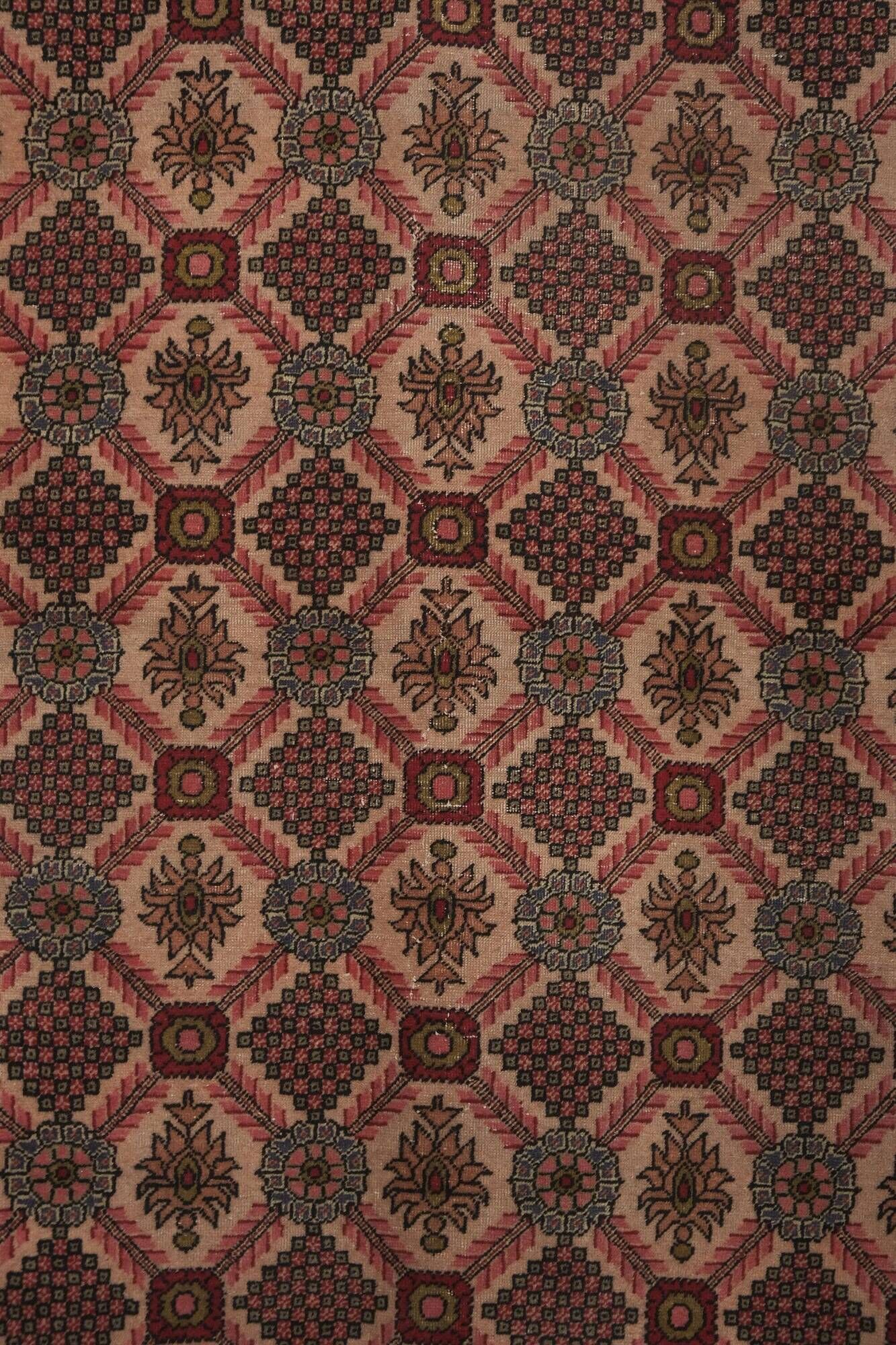 Vintage Turkish handmade rug 131x202 cm