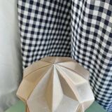 Pink star table lamp