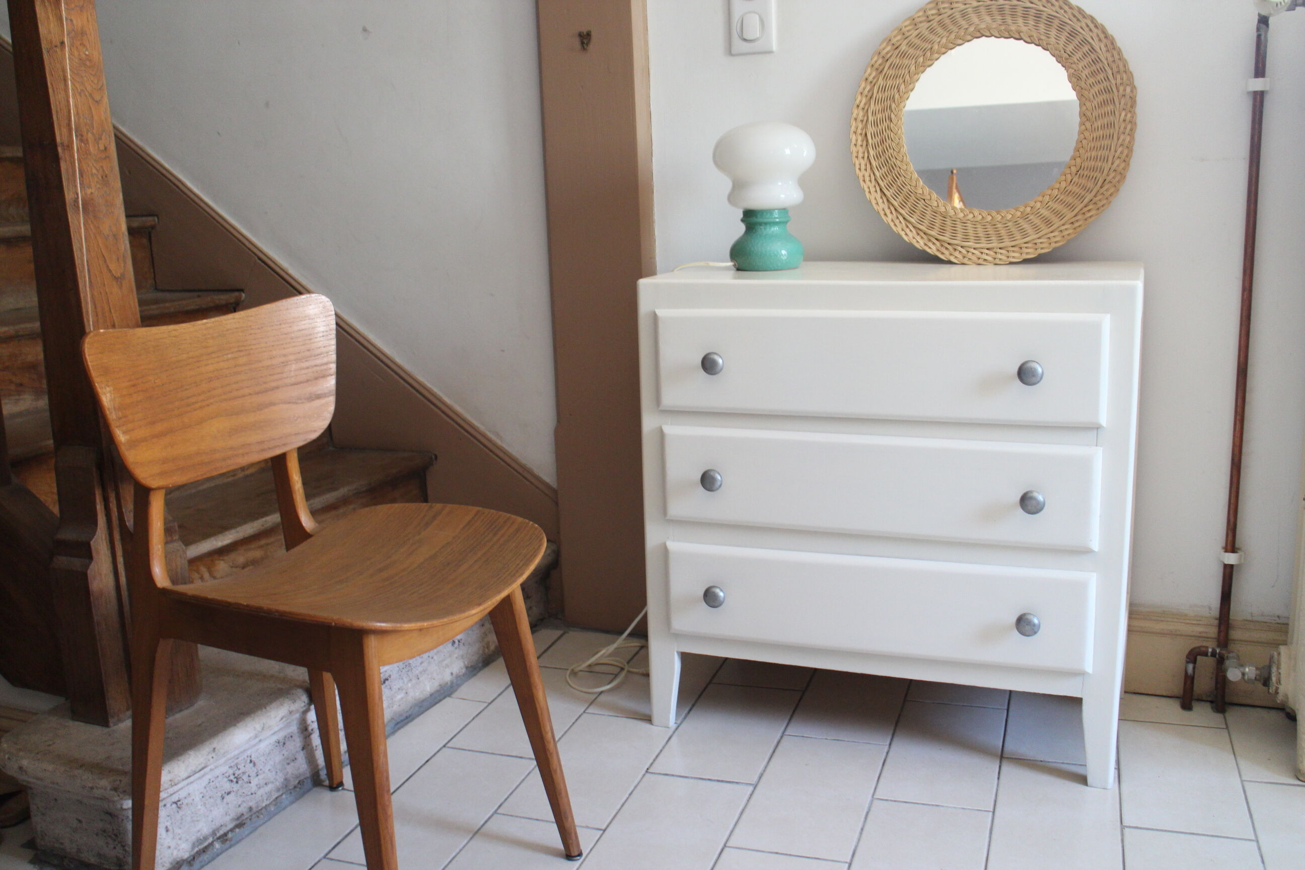 Vintage off-white dresser