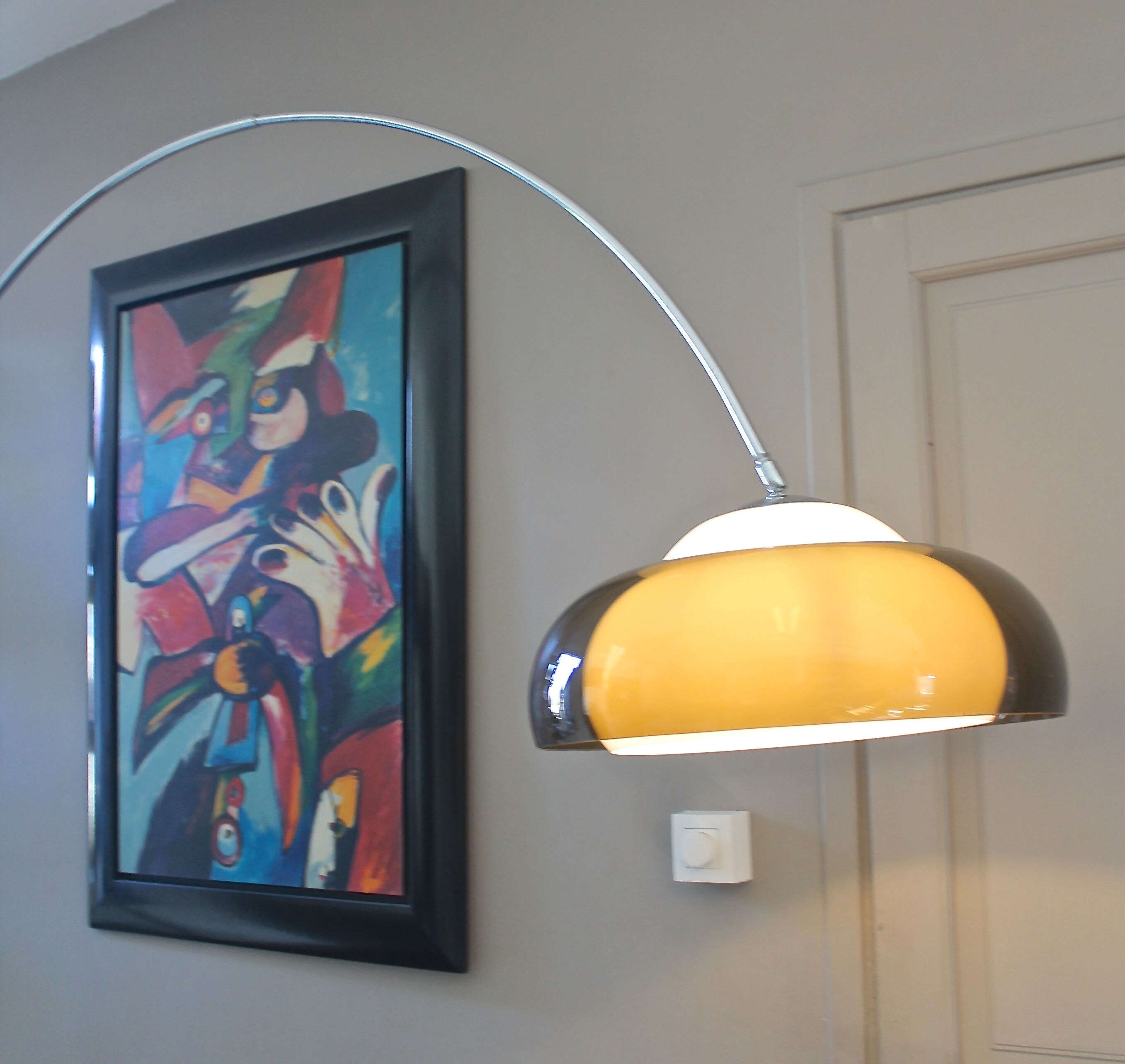 Guzzini arc floor lamp 1960/1970