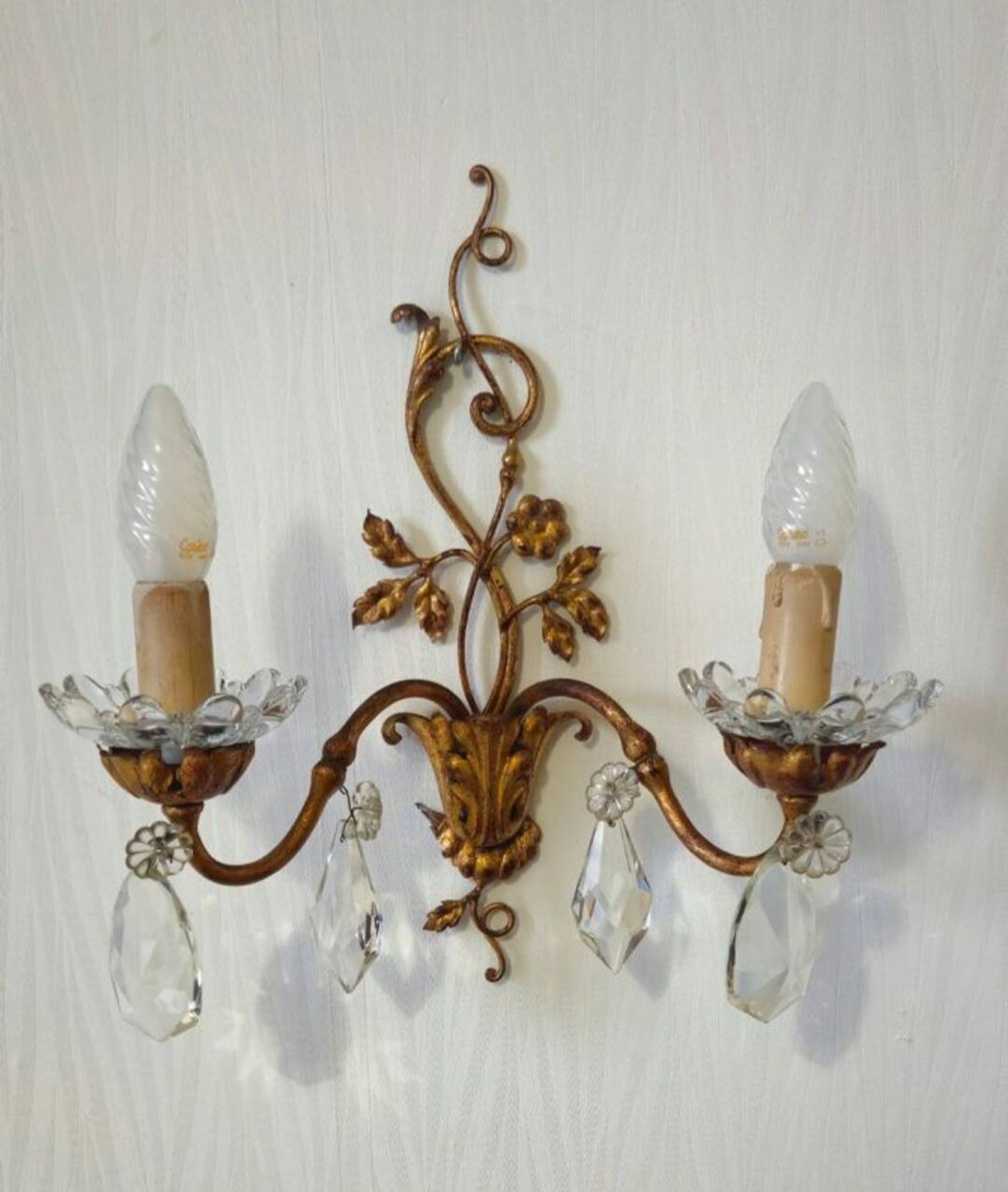 Wall sconce with pendants in Louis XV style