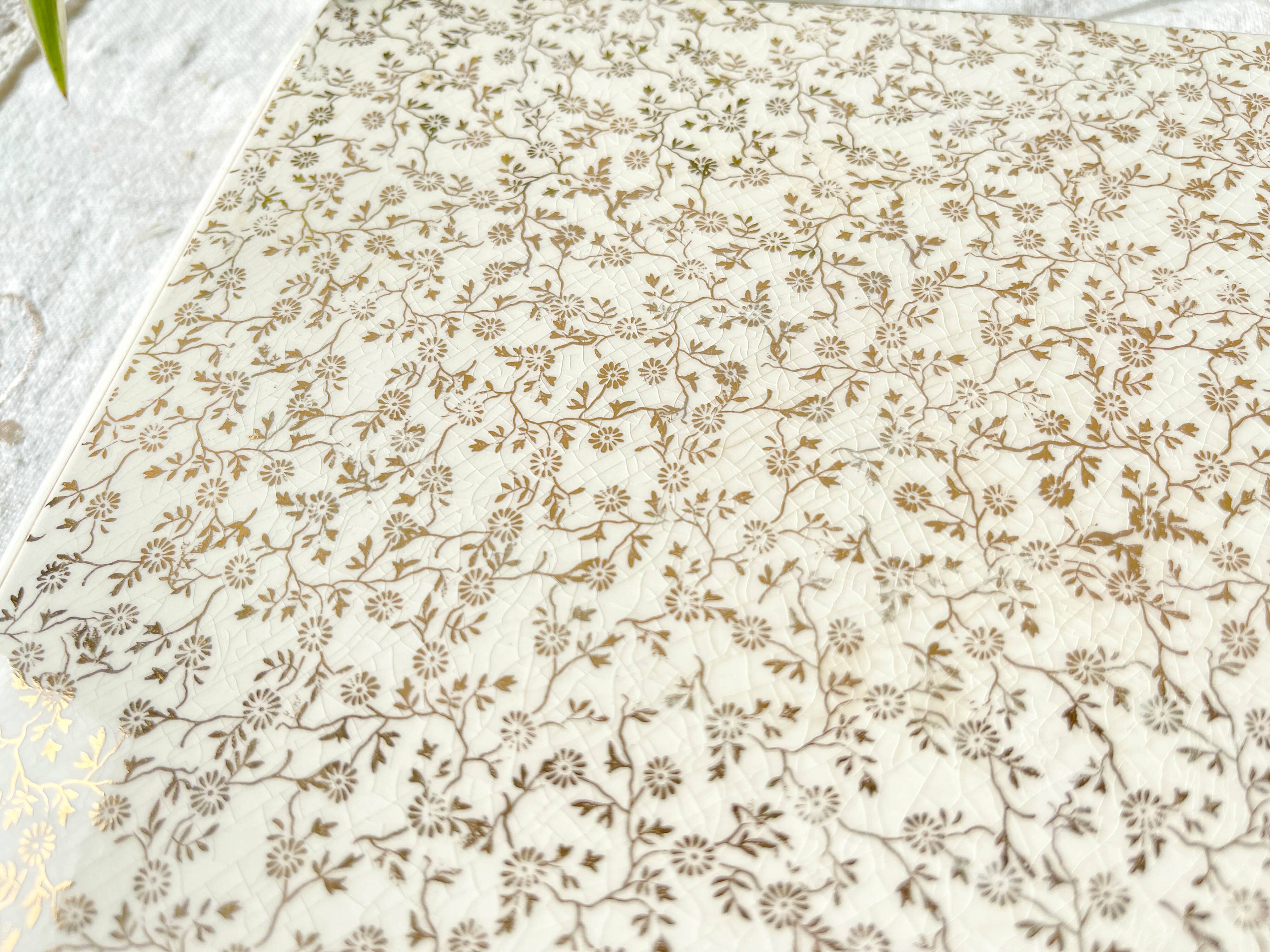 Vintage trivet in golden white floral earthenware Villeroy&boch