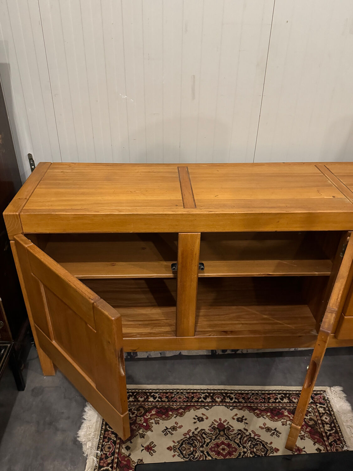 Massive oak enfilade, Regain House, 1960 design by Roland Haeusler.