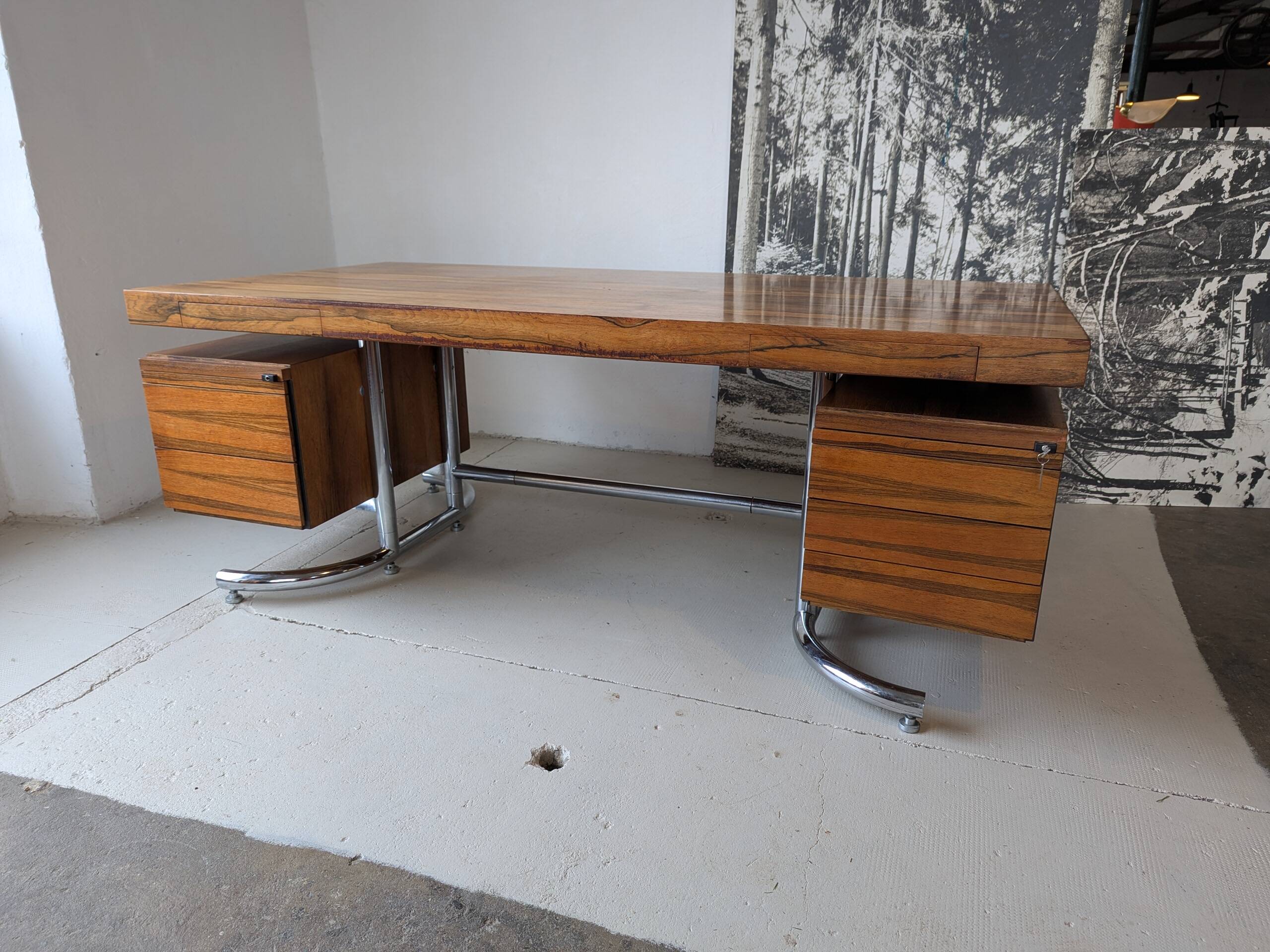 Rio rosewood executive desk, 1970s.