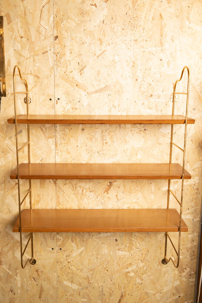Modular shelves gilded thong