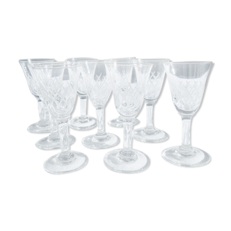 Lot de 8 verres à liqueur