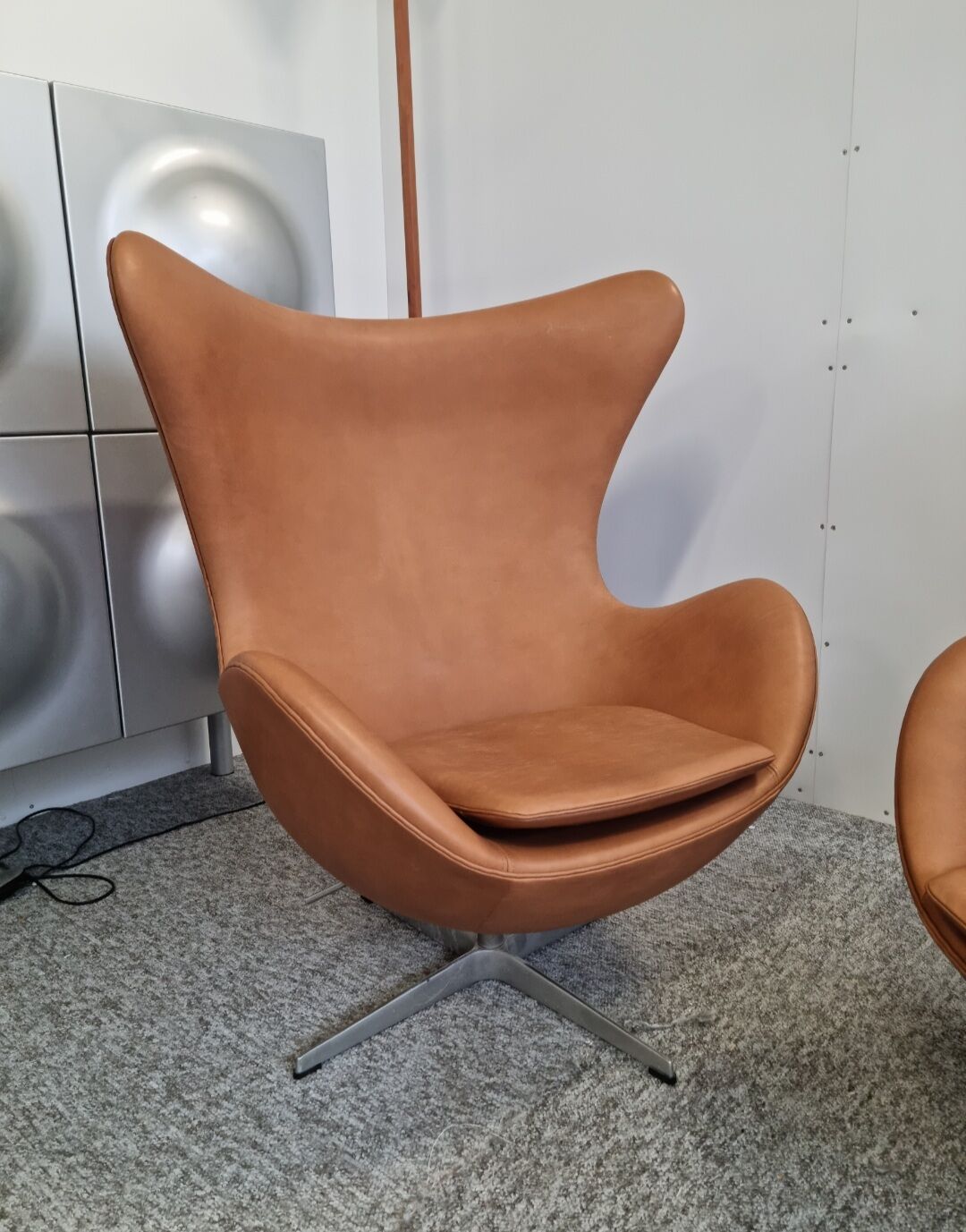 Pair Arne Jacobsen Egg chair by Fritz Hansen
