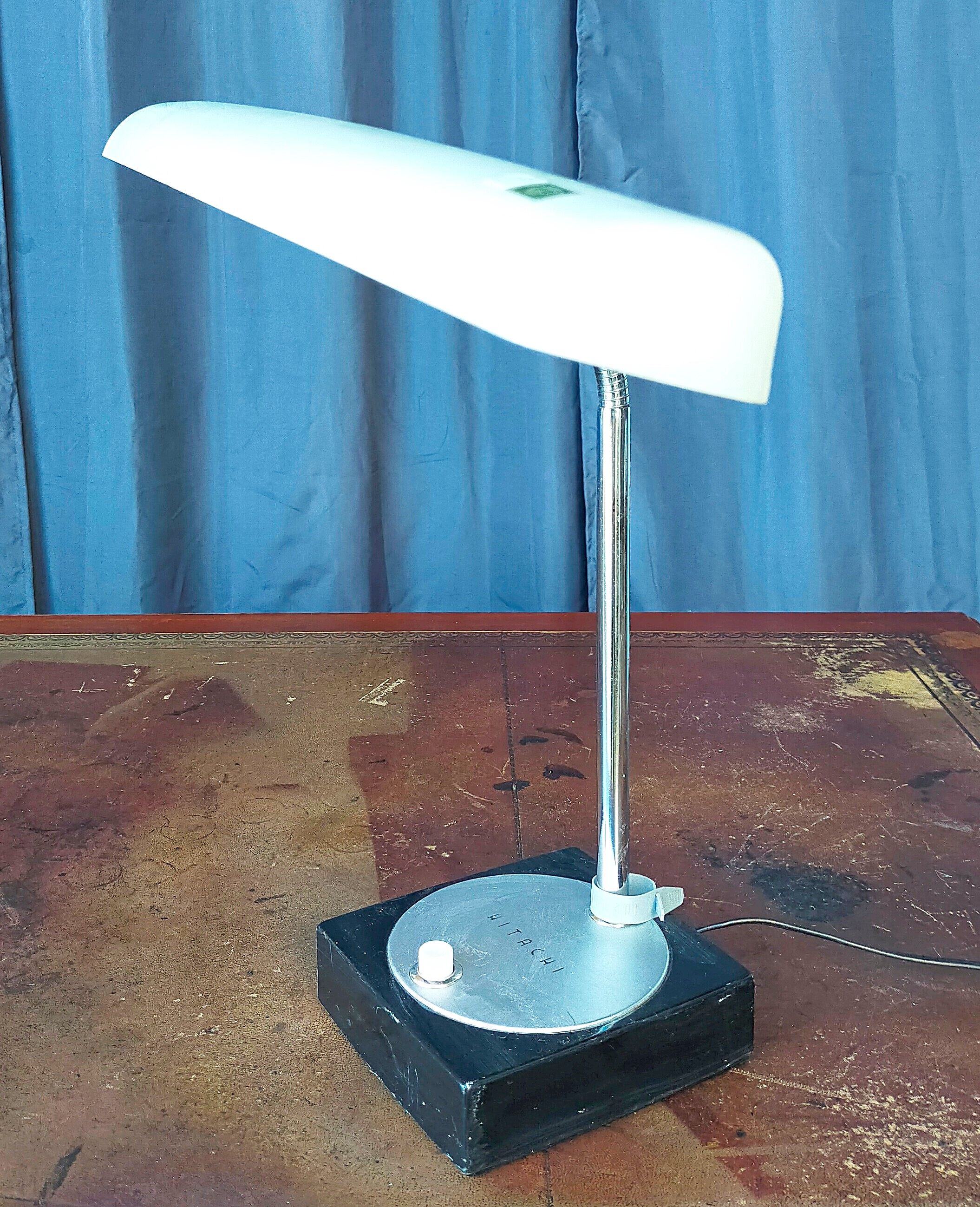 Lampe vintage hitachi 506 moon light 1966