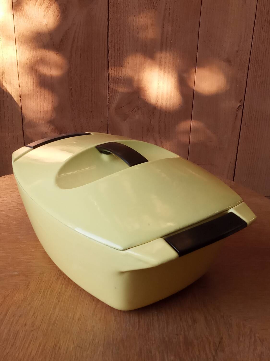 Cocotte lecreuset Coquelle by Raymond Loewy