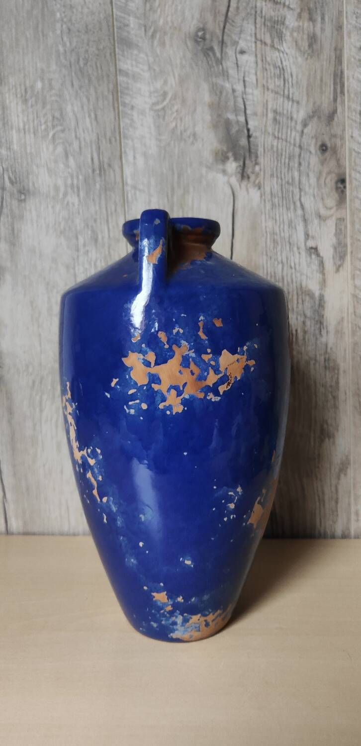 Vase bleu tacheté