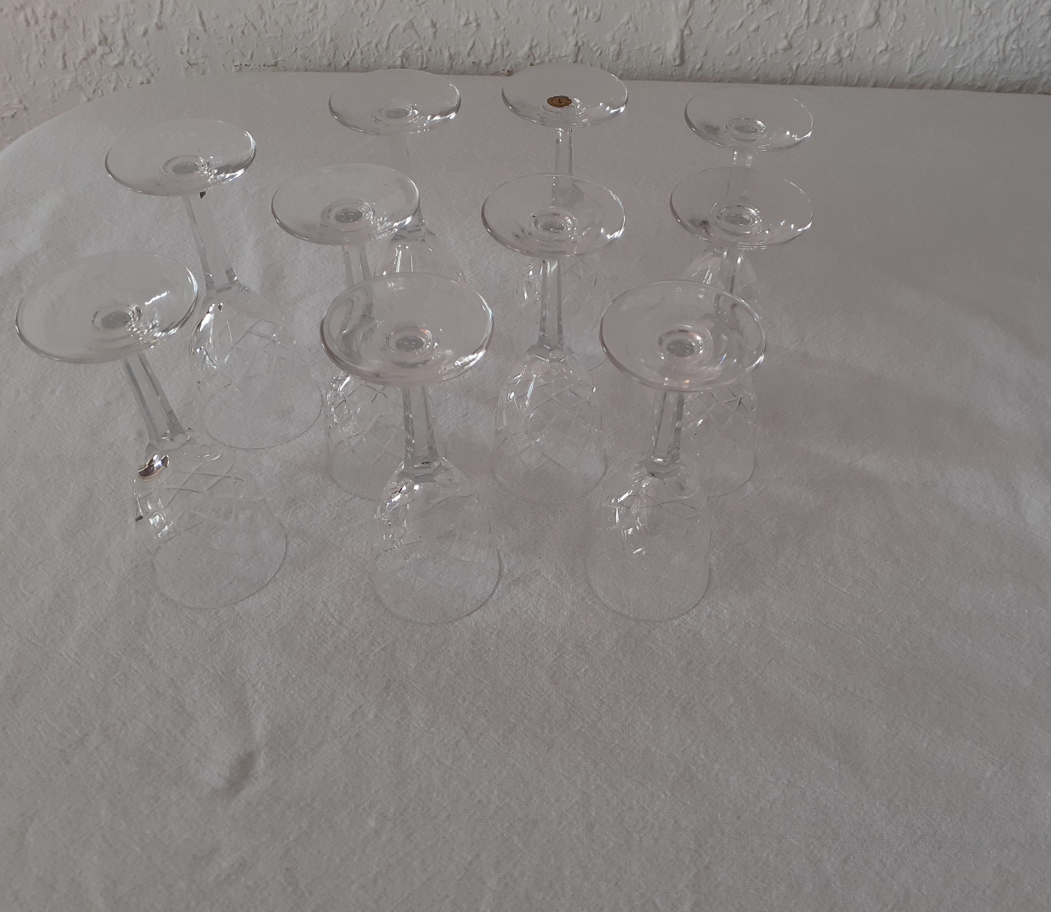 10 crystal wine glasses of Lorraine cut crystal