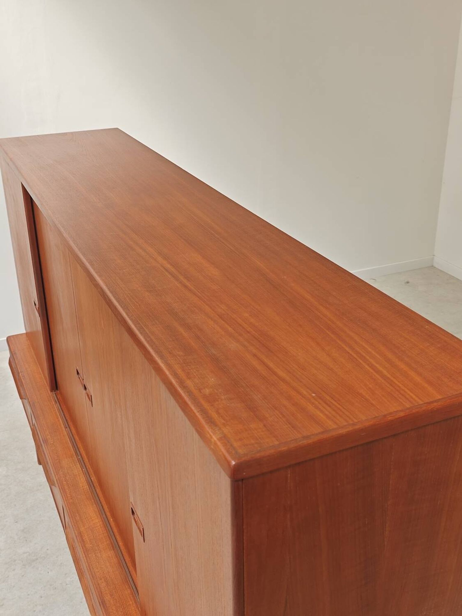 High enfilade by Johannes Andersen by Bordum & Nielsen, Samcom teak