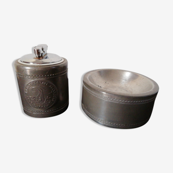 Ensemble briquet de table et cendrier