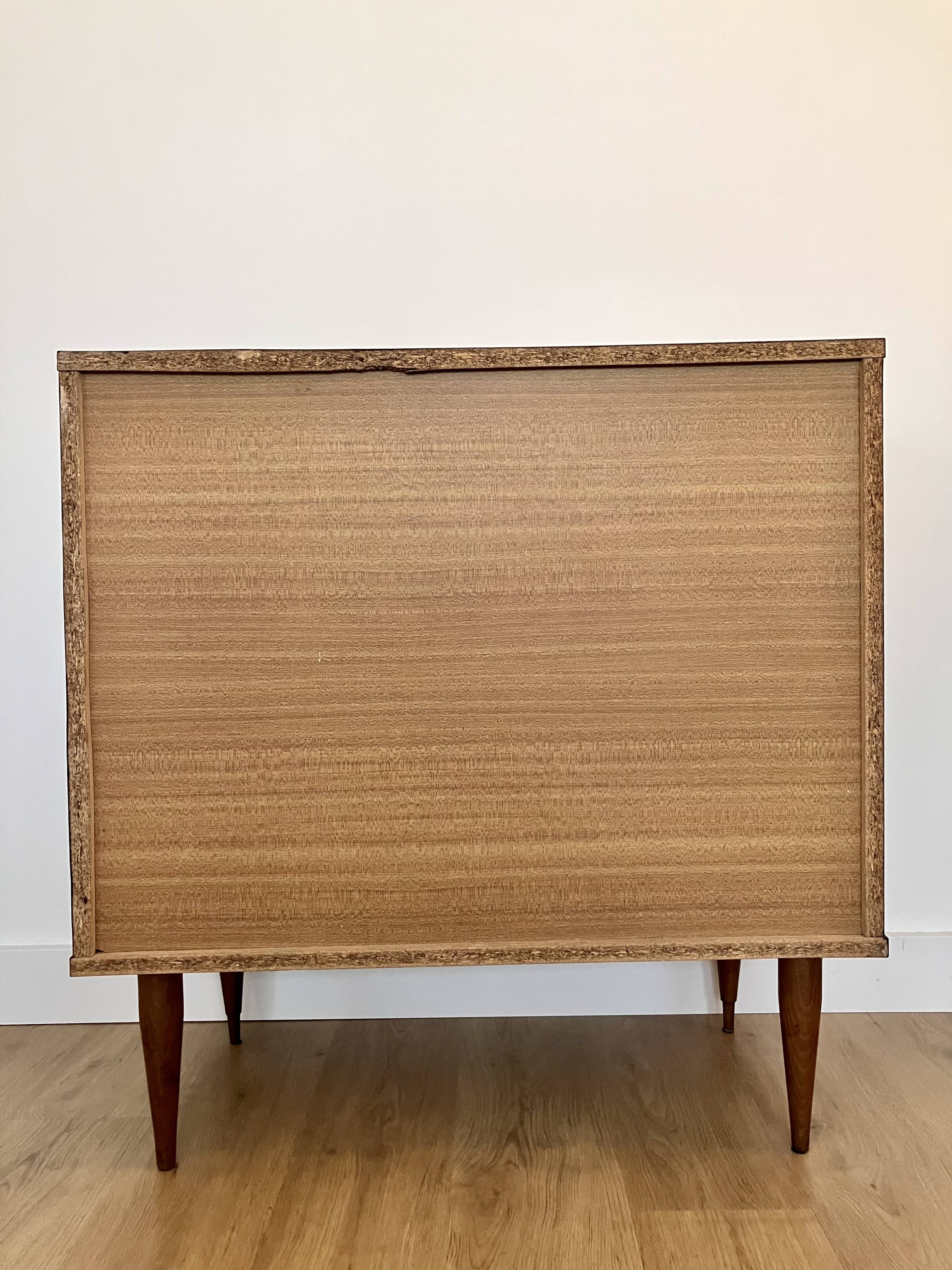 Tapered leg chest of drawers