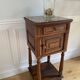 Table de chevet ancienne avec marbre, meuble d'appoint