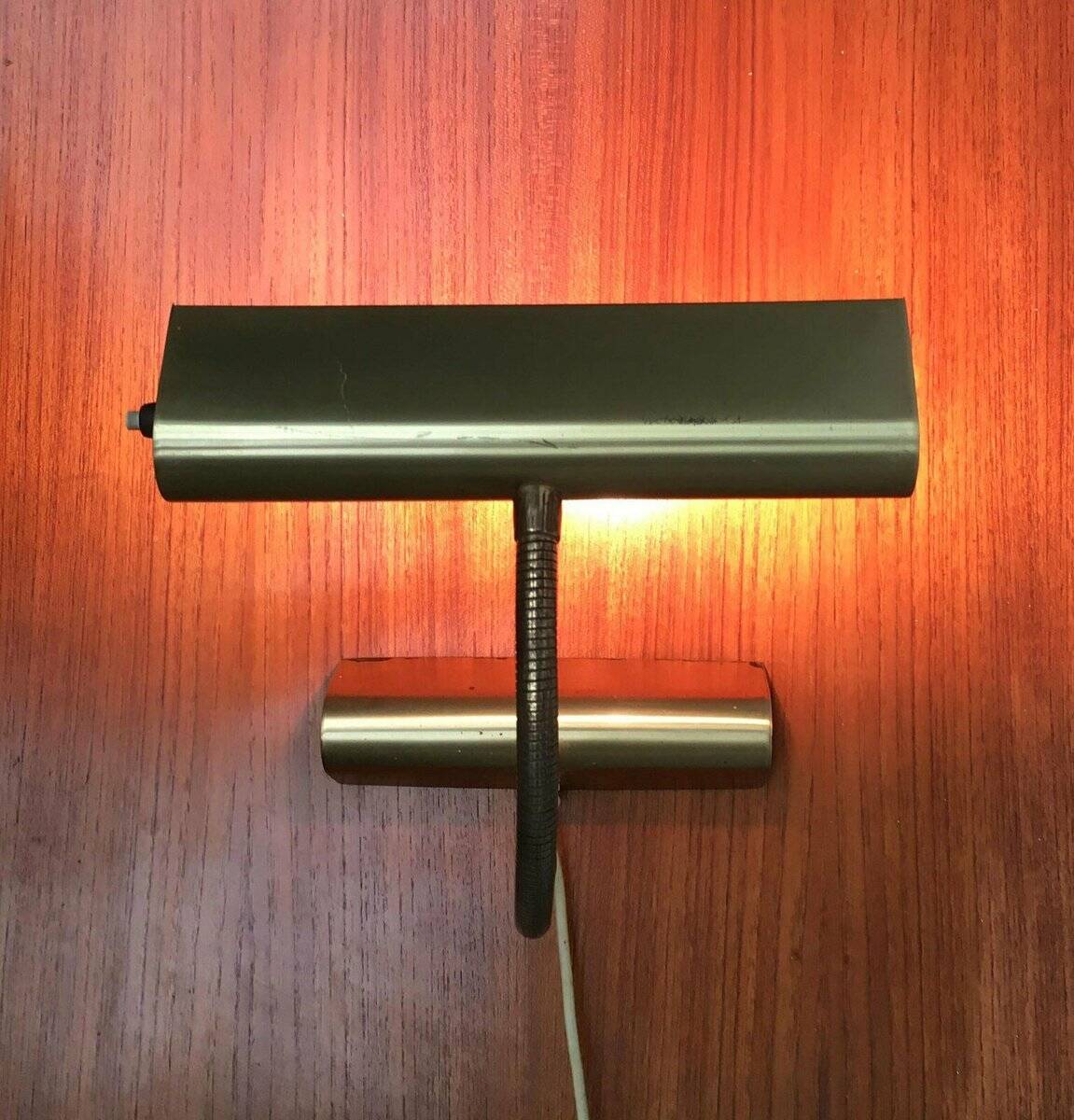 Mid-century brass swan neck table lamp in Hollywood Regency style from the 1960s.