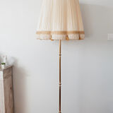 Tripod floor lamp in gilded brass, pleated lampshade, Louis XV style