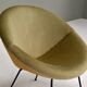 Fauteuil en velours en forme de cercle, années 1950