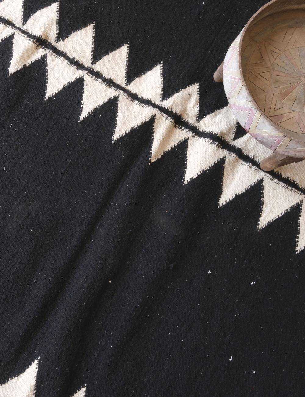 Black Kilim Rug - 303 x 203 cm