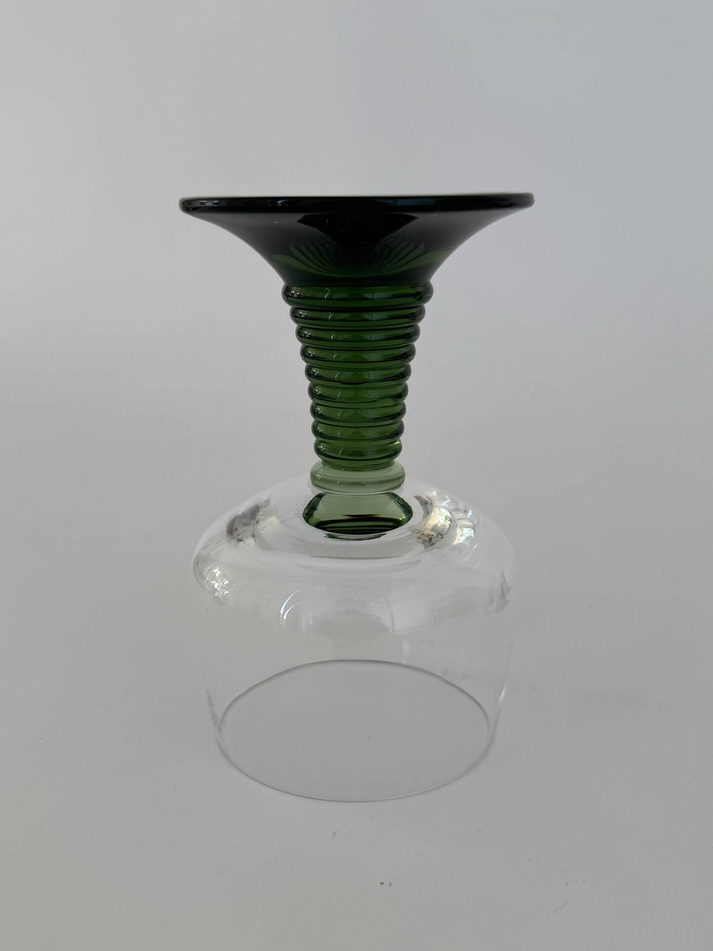 A set of 4 Vintage MCM Gren Beehive Stem Wine Glasses