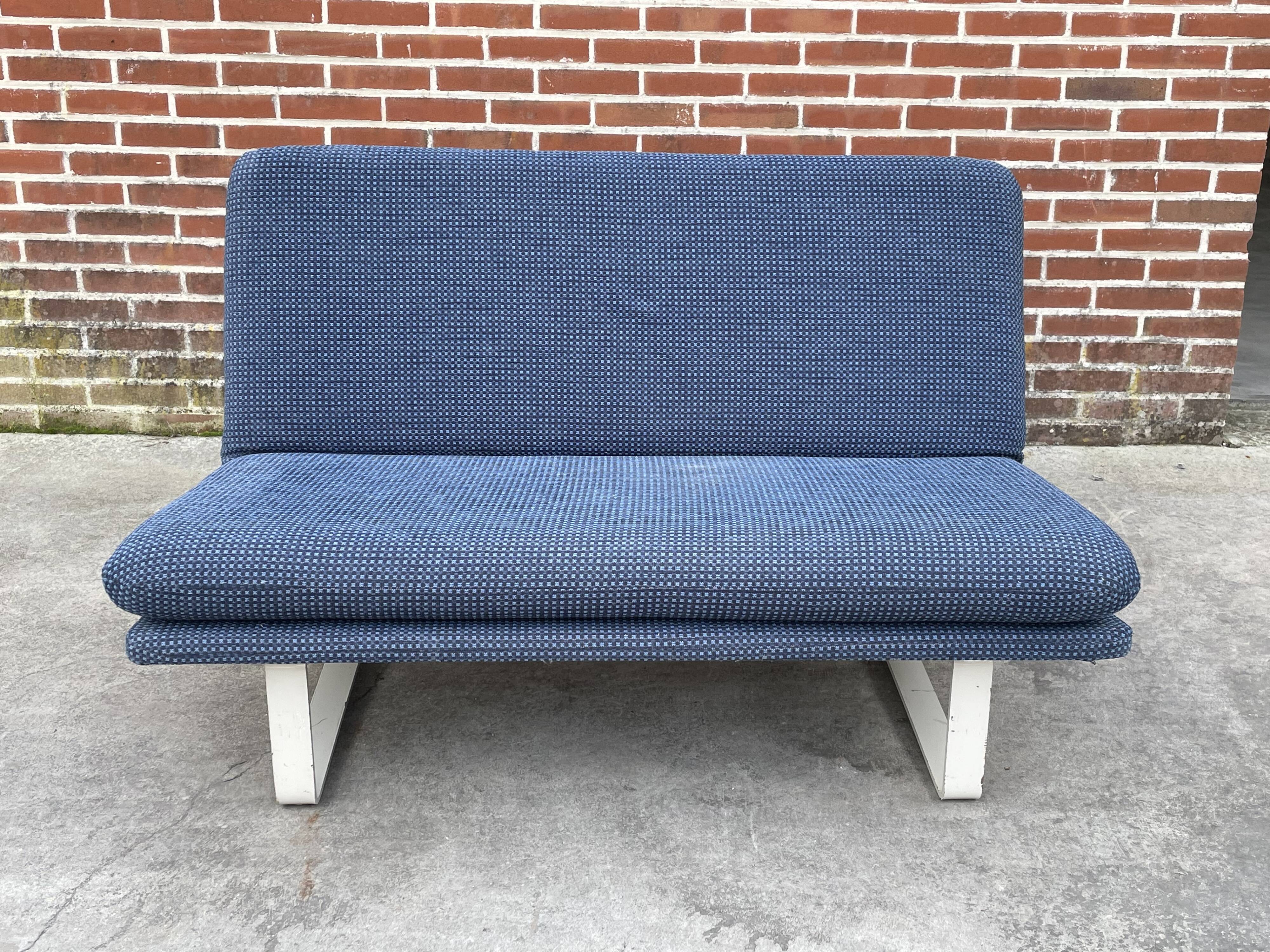 C684 sofa by Kho Liang Ie, Artifort 1960