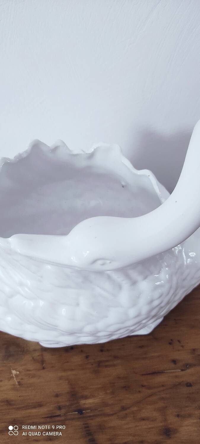 White Swan Vase
