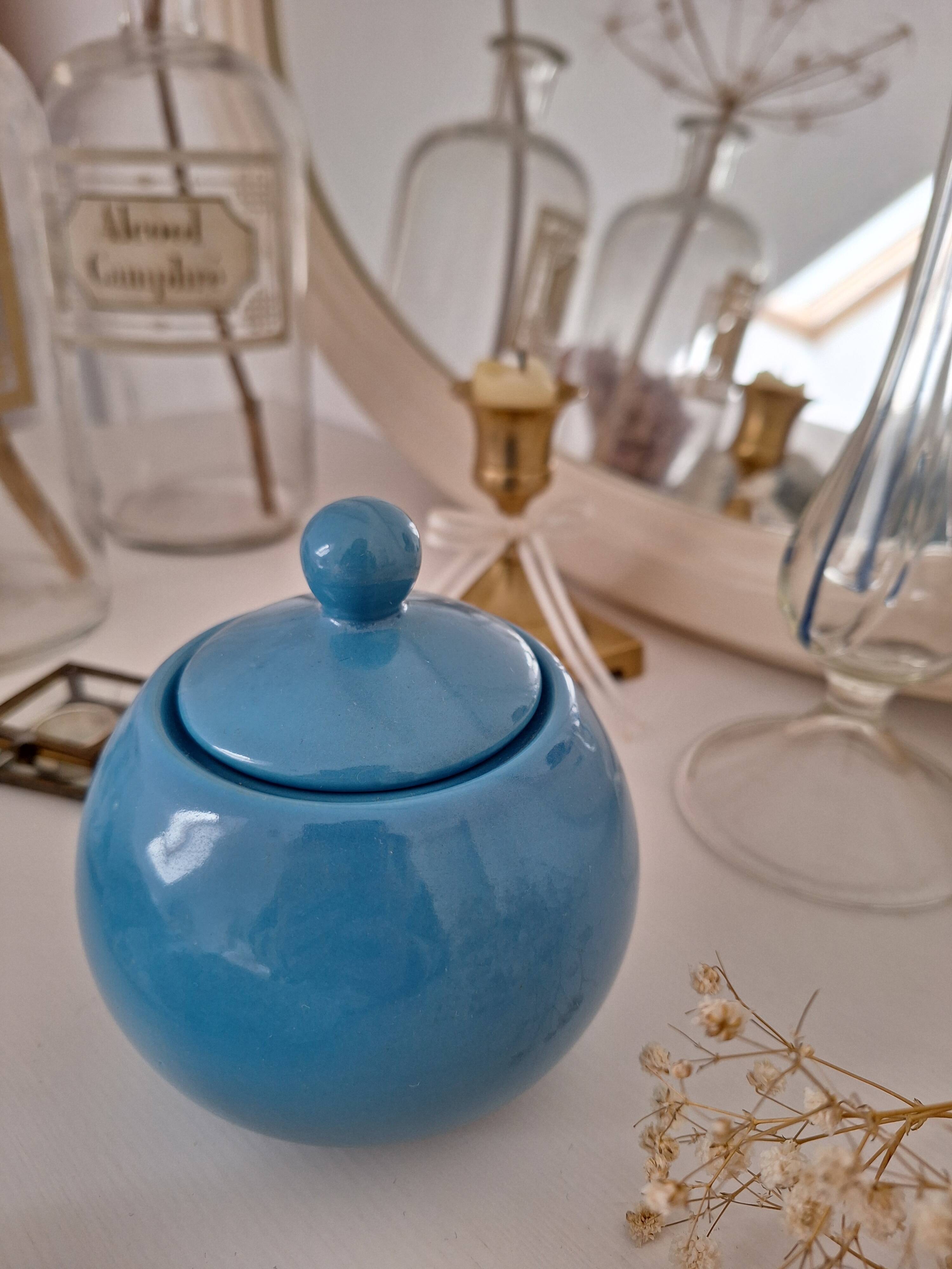 Ceramic pot / Sugar bowl / Blue sweet jar